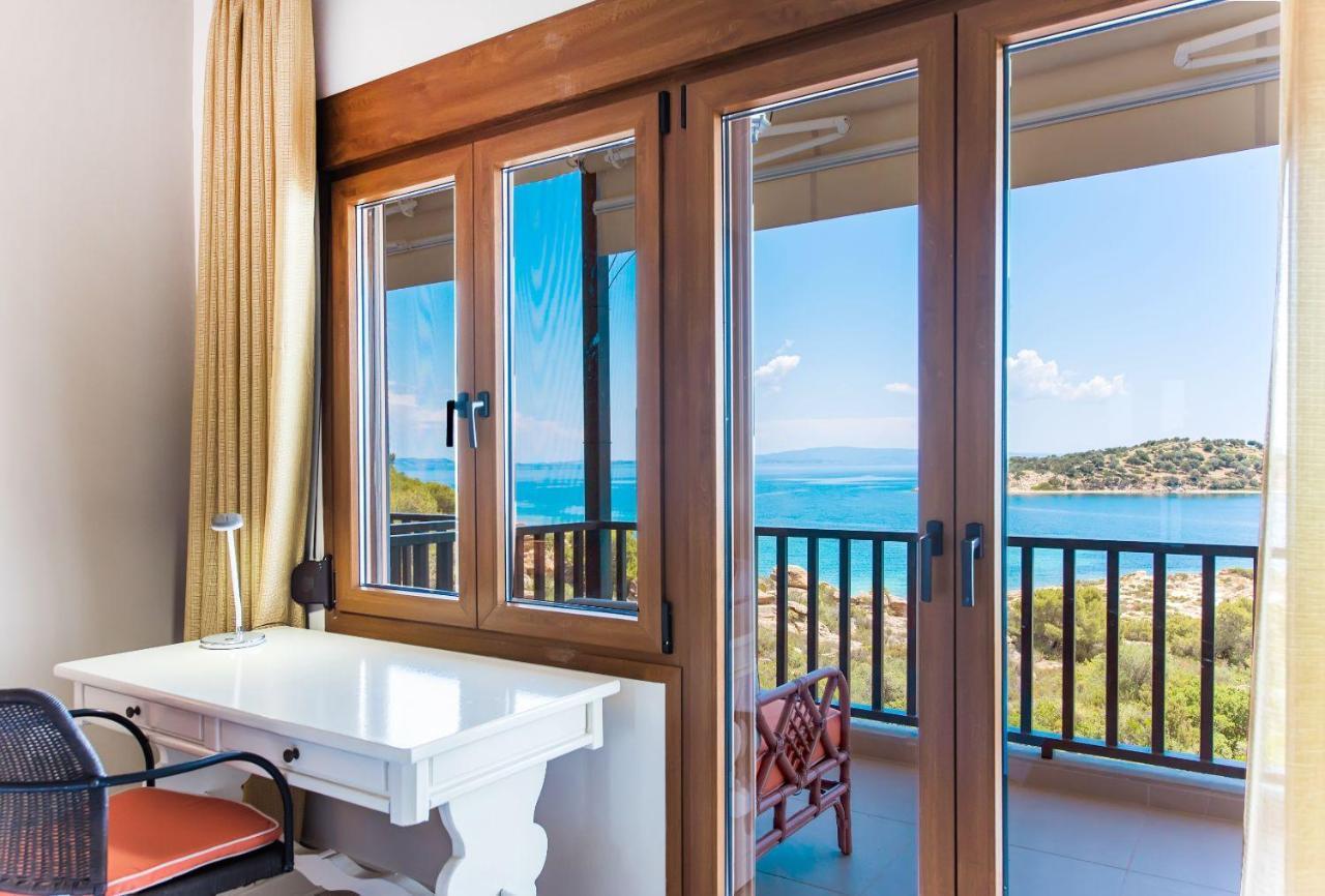 Nereus & Oceanus Beachfront Apartments, Lagonisi Beach #Feelslikehome Ormos Panagias Exterior foto